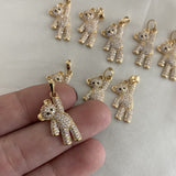 Dije Oso 2.75gr Circones Blancos Oro Amarillo