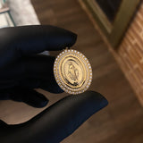 Dije Virgen Milagrosa 6.9gr/3.7cm Circones Blancos Oro Amarillo