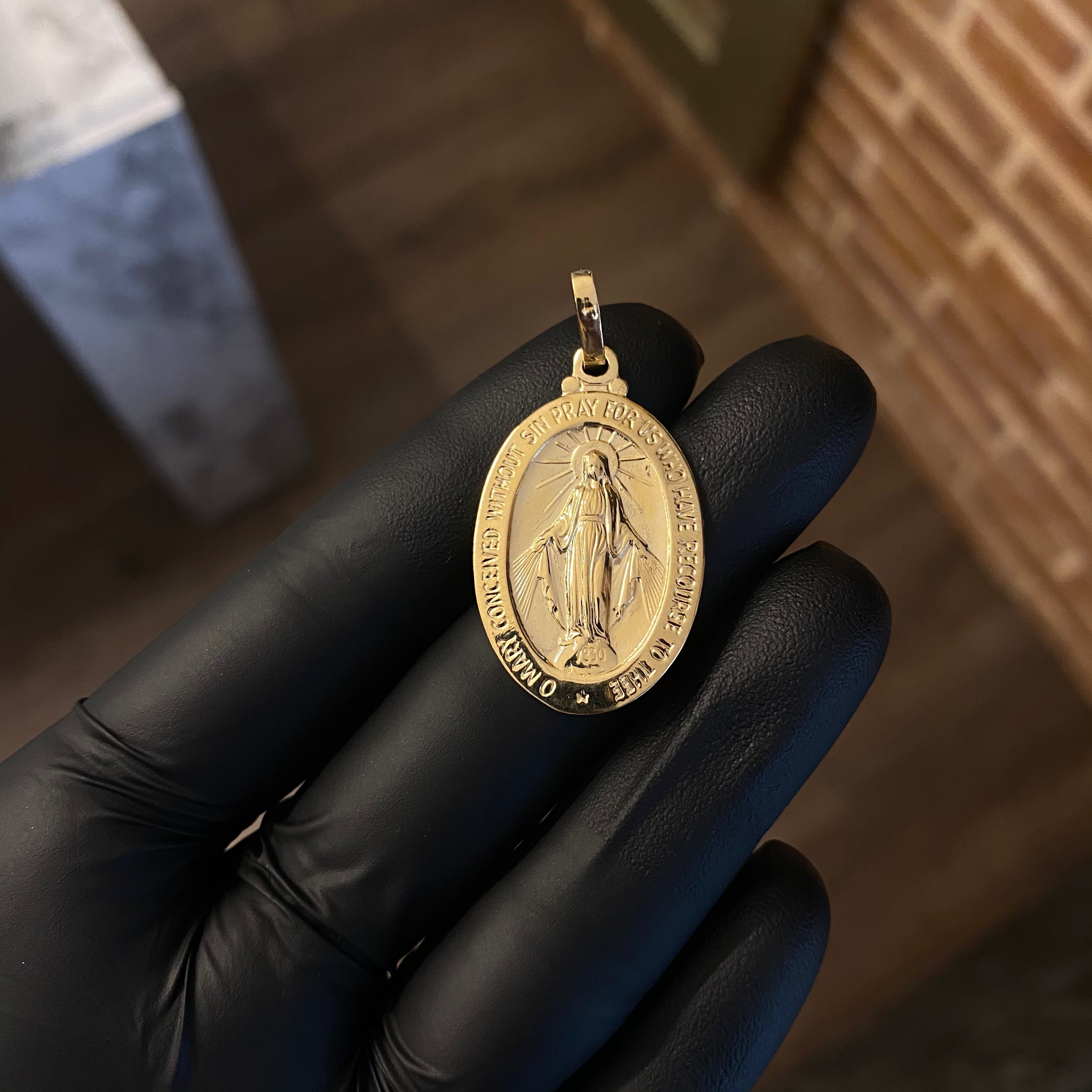Dije Virgen Milagrosa 6.5gr/4cm  Oro Amarillo