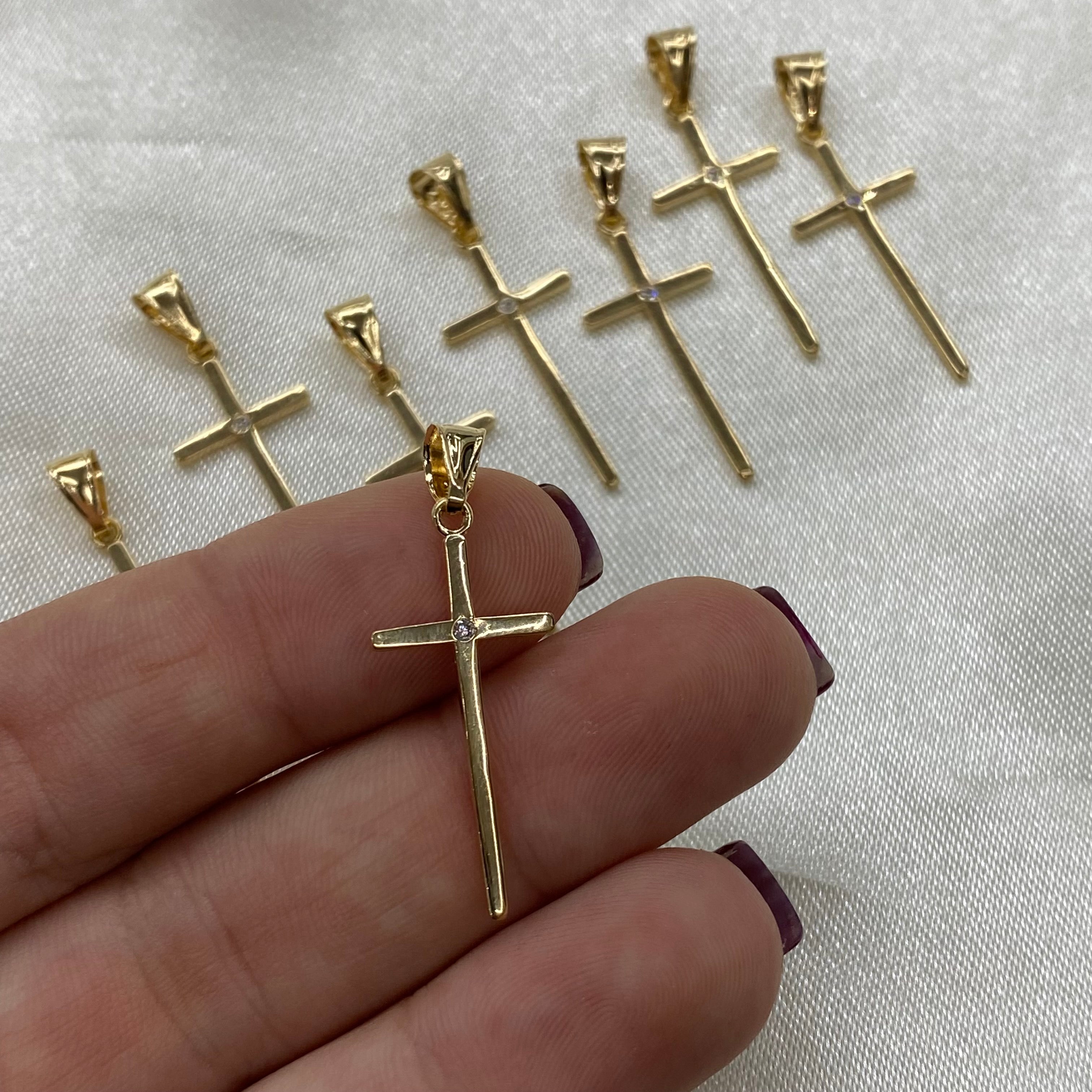 Dije Cruz 0.85gr/3cm Oro Amarillo Circon Blanco