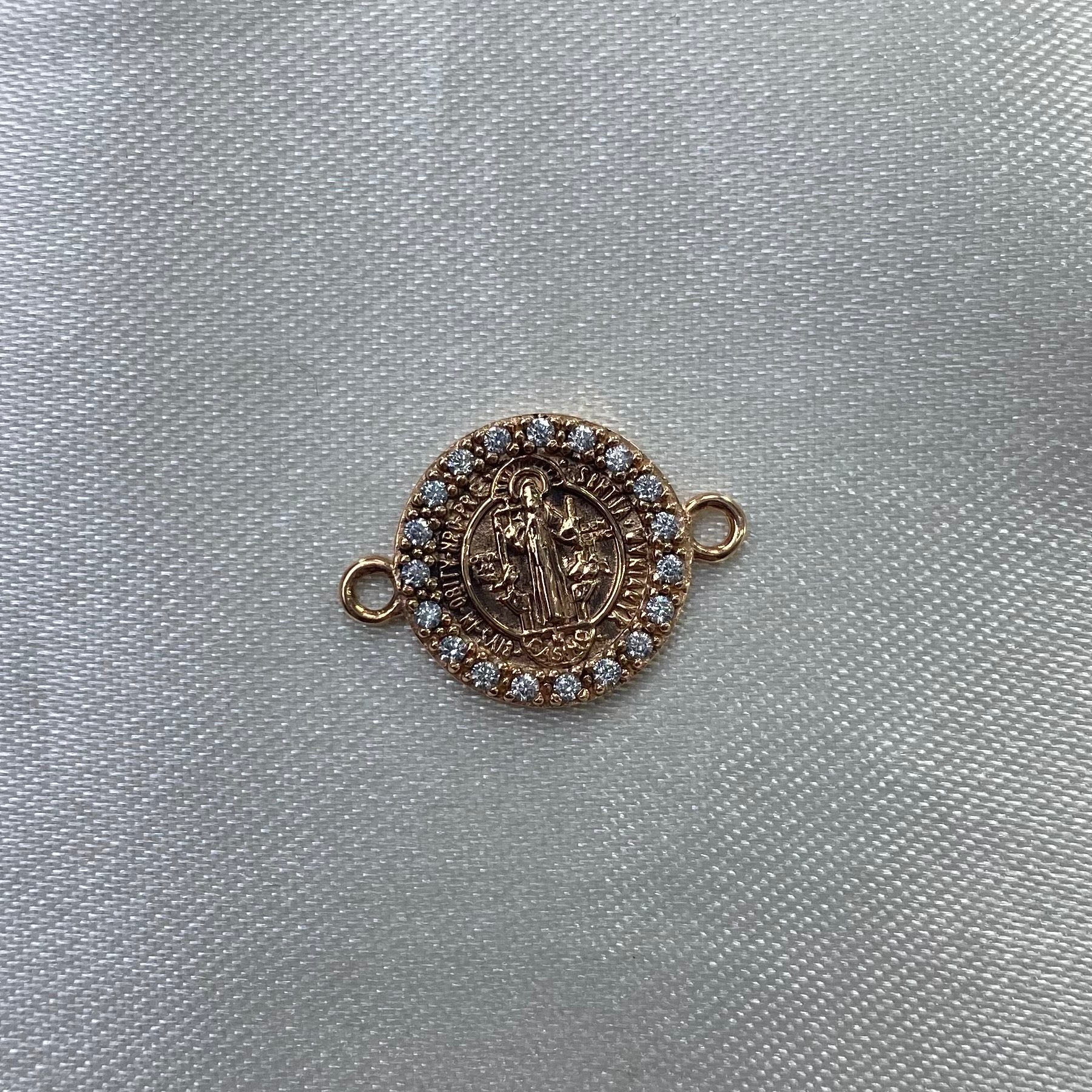 Herraje San Benito 1.85gr Oro Rosa Circones Blancos