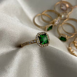 Solitario Halo 3.2gr-T7 3/4 Oro Amarillo Circones Verde Blancos