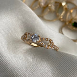 Anillo 2gr- T7 1/2 Solitario Circones Blancos Oro Amarillo