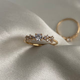 Solitario 1.4gr- T7 Circones Blancos Oro Amarillo