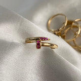 Anillo Clavo 2.1gr T8 CT Circones Fucsia Oro Amarillo