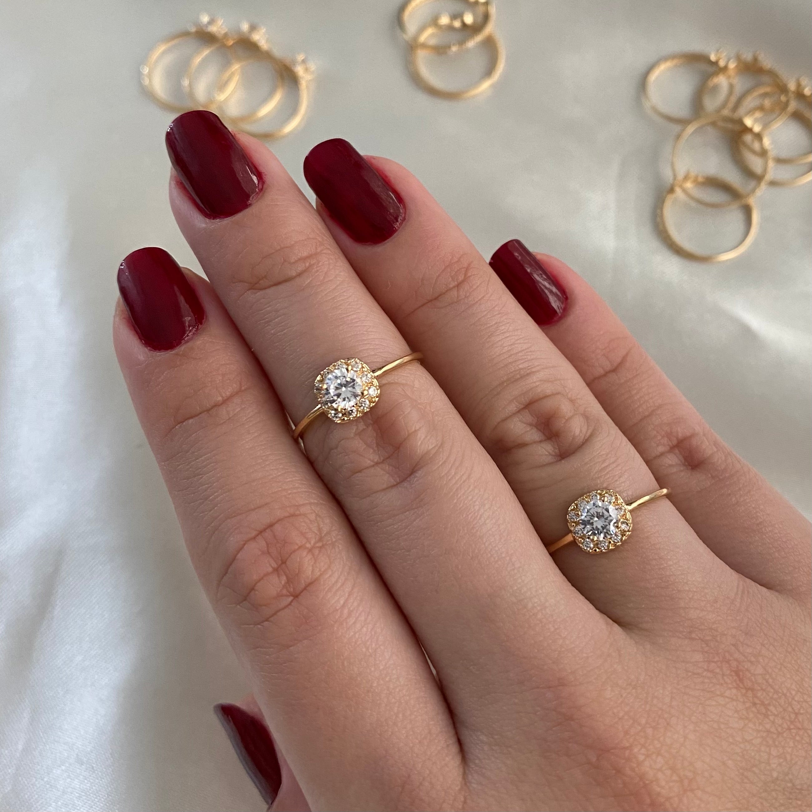 Anillo 2gr - T7 Solitario Halo Circones Blancos Oro Amarillo