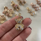 Dije Oso 4.95gr/3cm Circones Blancos Oro Amarillo