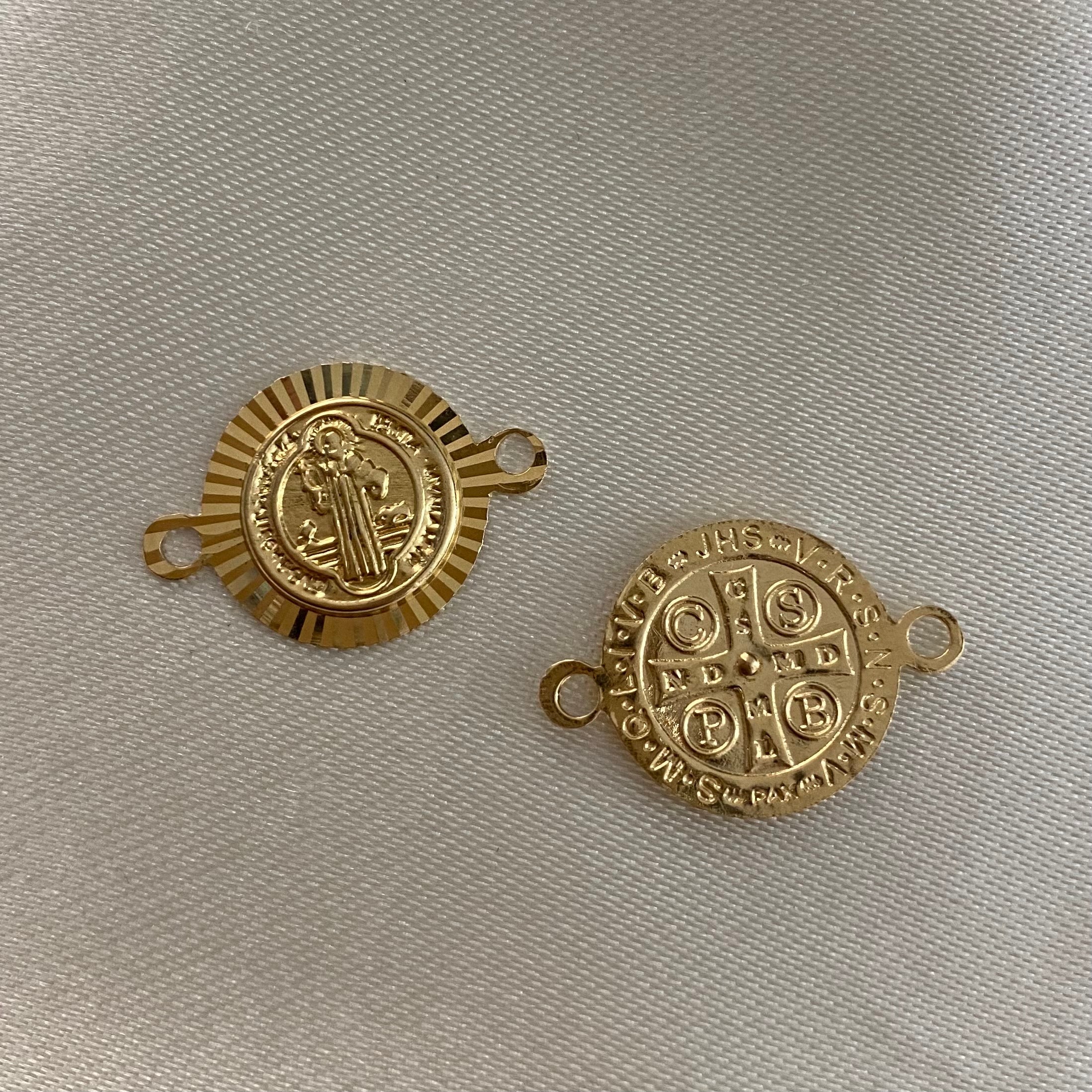 Herraje San Benito 1.4gr/2.1cm Diamantado Oro Amarillo