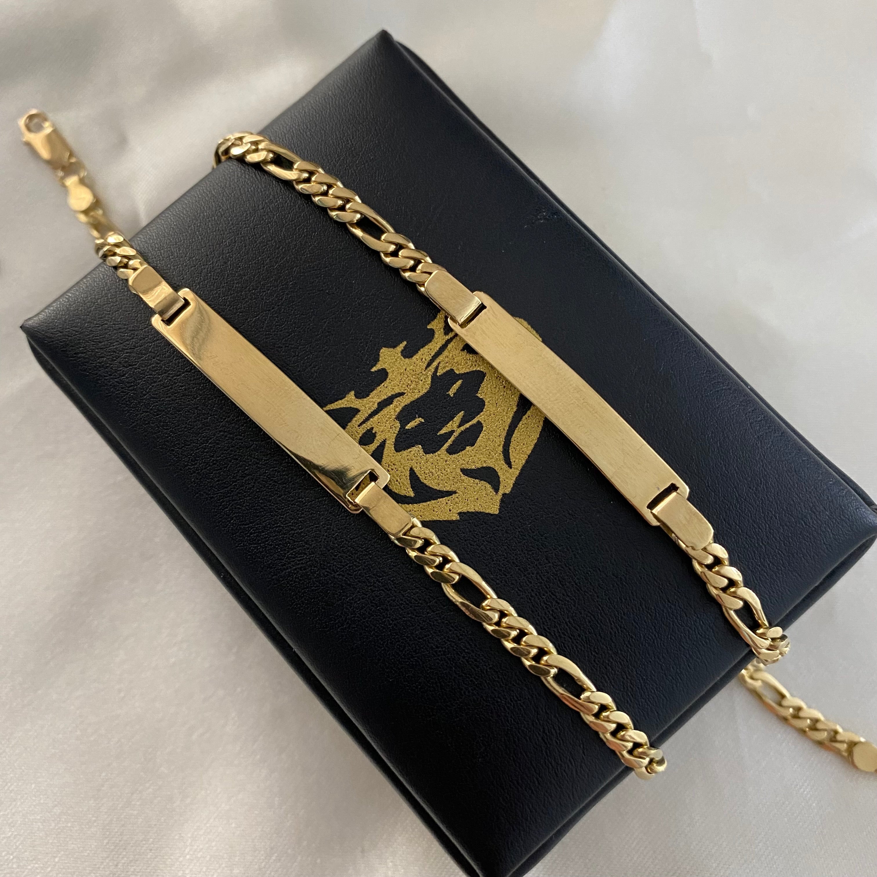 Pulso Placa Ct 10.4gr/20cm Oro Amarillo