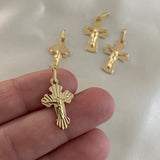 Dije Cristo 0.8gr Cruz Diamantada Oro Amarillo