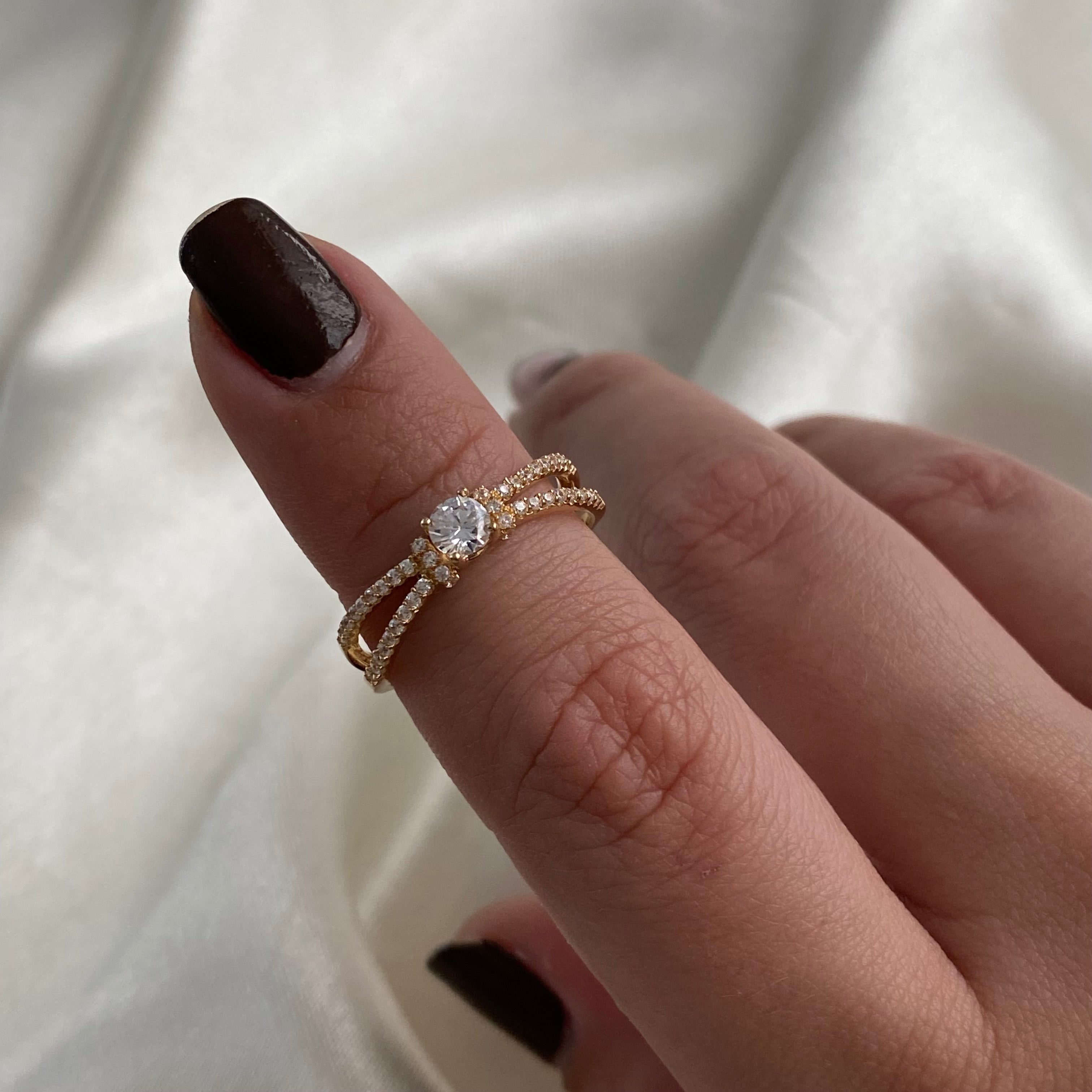 Solitario 2.15gr- T7 1/4 Circon Blanco Oro Amarillo*