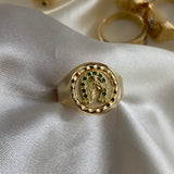 Anillo Caballo 3.85gr- T11 1/2 Herradura Circones Verdes  Oro Amarillo