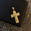Dije Cristo Tribal 4.3gr/3cm Oro Amarillo Circones Blancos