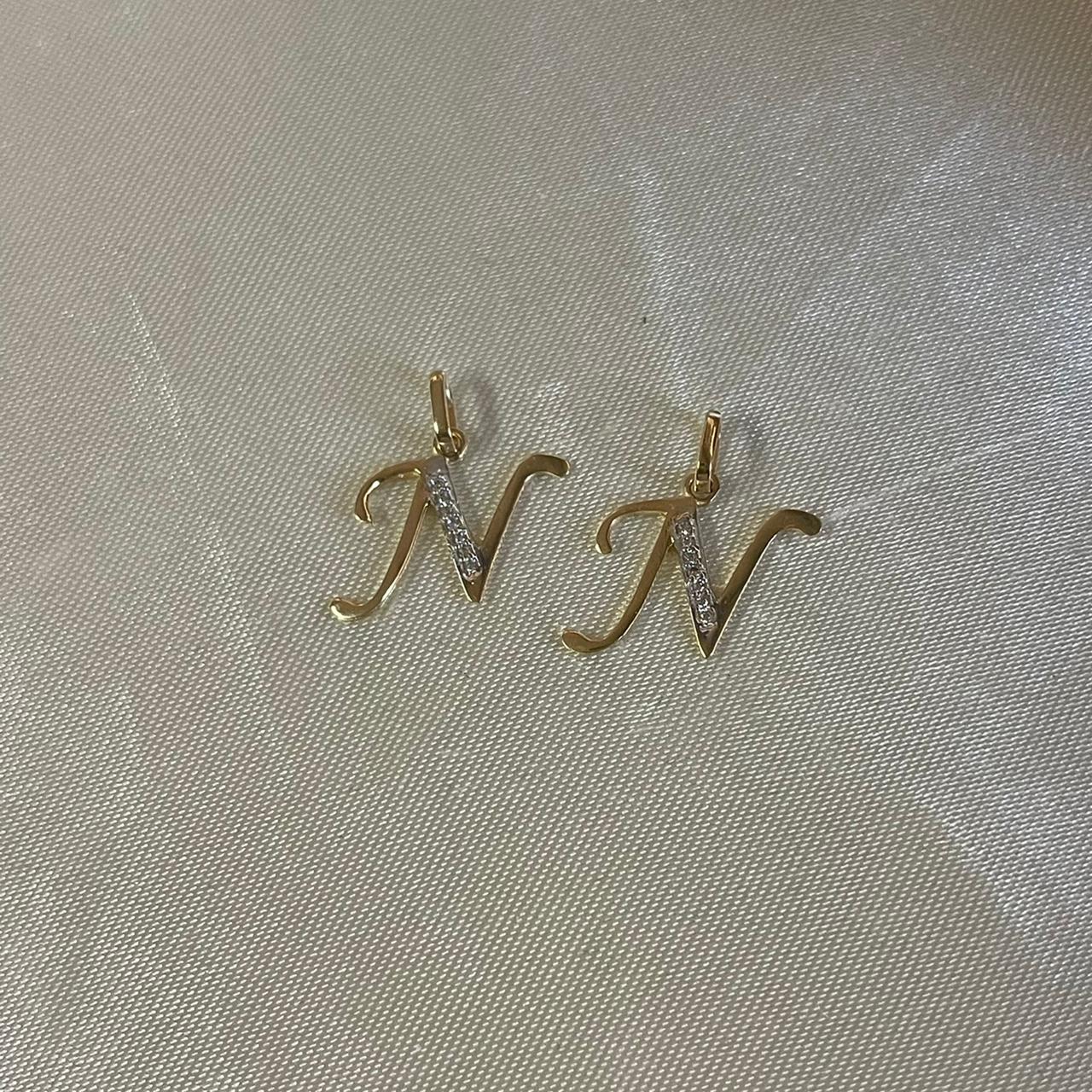 Dije Letra N Dos Oros 0,9gr