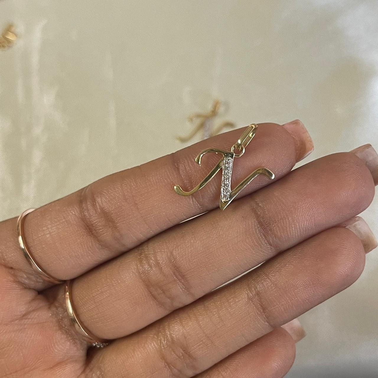Dije Letra N Dos Oros 0,9gr