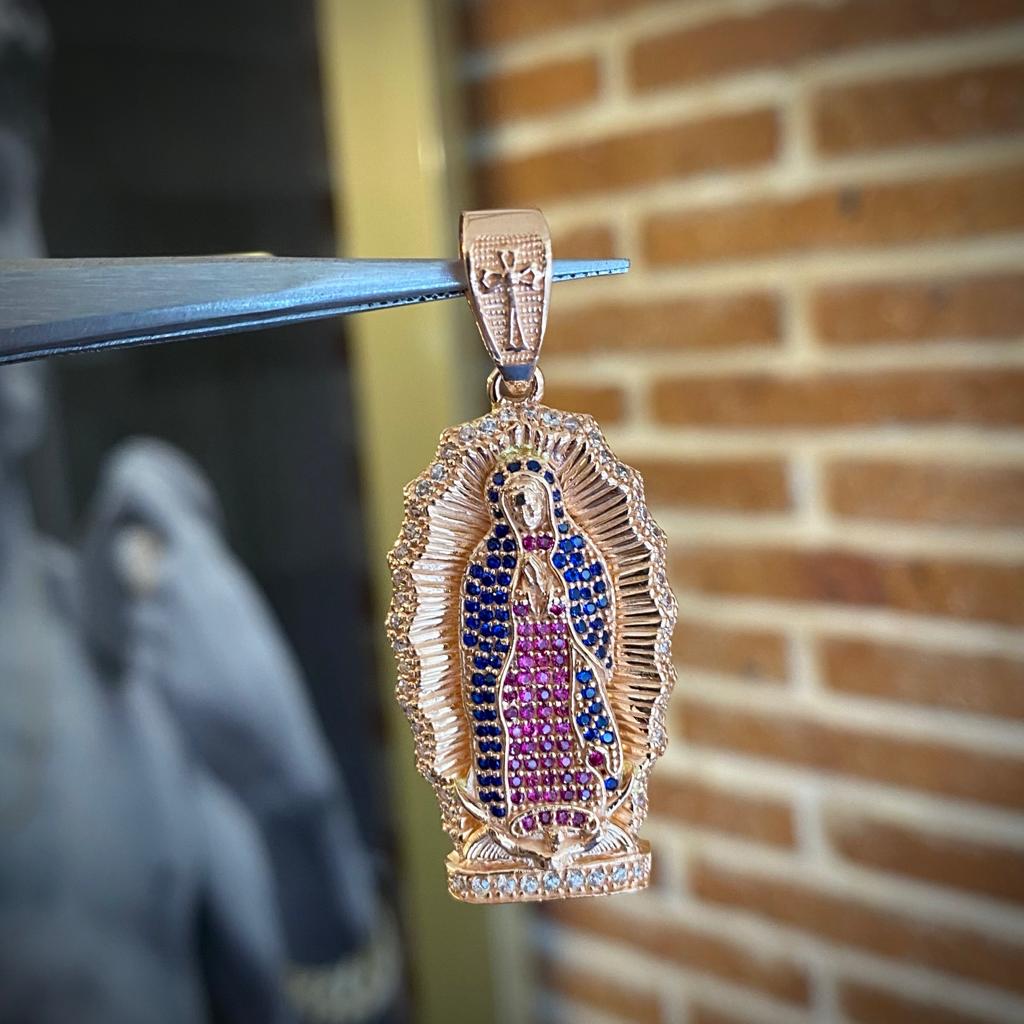 Dije Virgen de Guadalupe 9.6gr / 4.8cm Circones Azules Fucsias Blancos Oro Rosa
