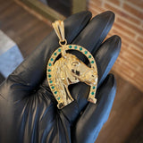 Dije Caballo 15.6gr/5.7cm Herradura Oro Amarillo Circones Verdes