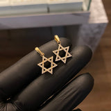 Dije Estrella David 1.5gr / 2.3cm Circones Blancos Oro Amarillo*
