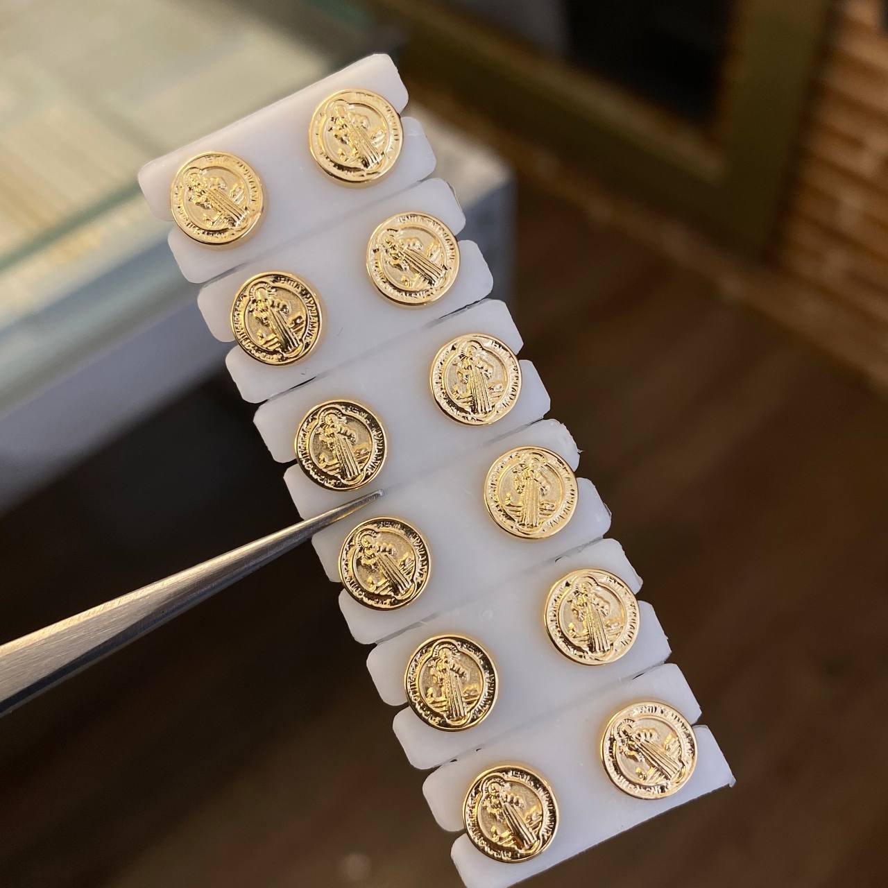 Topos San Benito 0.85gr / 9mm Oro Amarillo