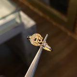 Anillo Media Luna 15s 1.95gr-T6 Circones Blancos Oro  Amarillo