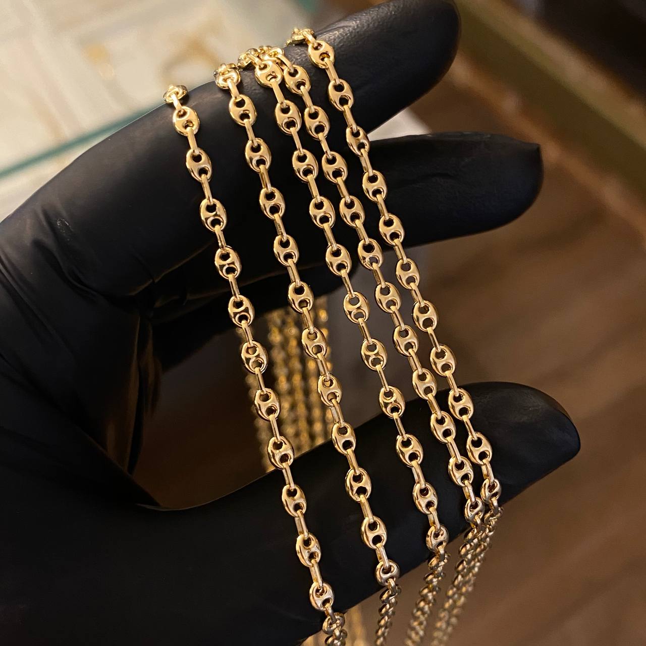 Cadena GC 6.65gr / 45cm / 4.3mm Lisa Oro Amarillo
