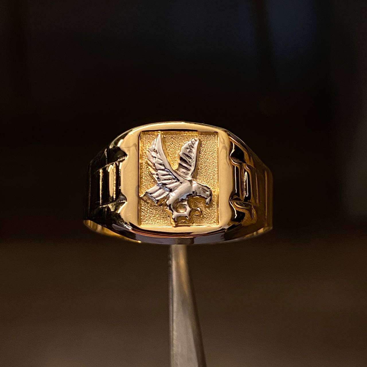 Anillo Aguila 4gr T10 1/2 Dos Oros Amarillo Blanco