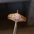 Solitario Halo Filigrana 2.45gr- T6 1/2 Anillo Circones Blancos Oro Rosa