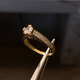 Solitario 2.75gr-T6 1/2 Anillo Circones Blancos Oro Amarillo