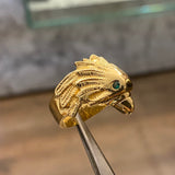 Anillo Aguila 7.85gr-T8 1/2 Circones Verdes Oro Amarillo