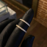 Anillo Churumbela 1.7gr T6 Circones Blancos Oro Amarillo