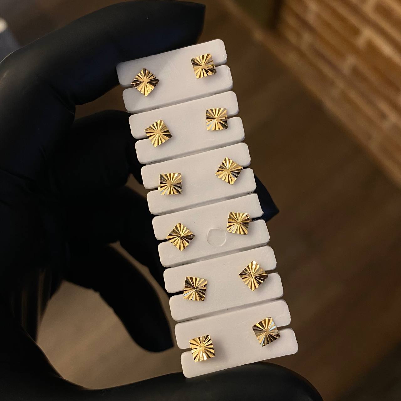 Topos Cuadrados Diamantados 0.5gr Oro Amarillo