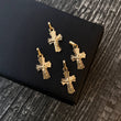 Dije Cristo Cruz Diamantada 0.85gr / 2.4cm Oro Amarillo