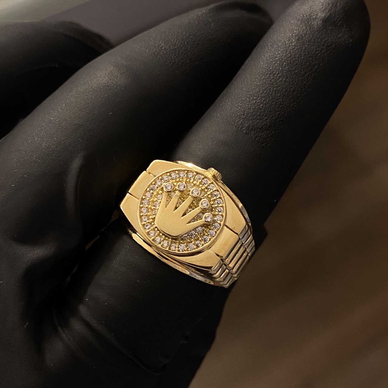 Anillo Corona Rx 7.5gr T8 1/2 Circones Blancos Oro Amarillo
