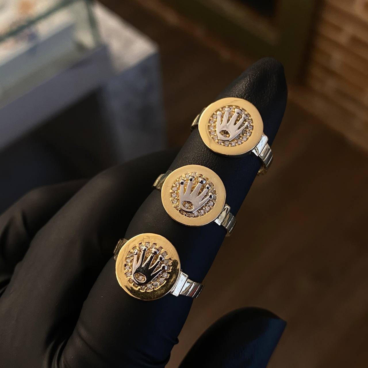 Anillo Corona RX 3.2gr T7 1/2 Cinta Circones Blancos Oro Amarillo (Oferta)