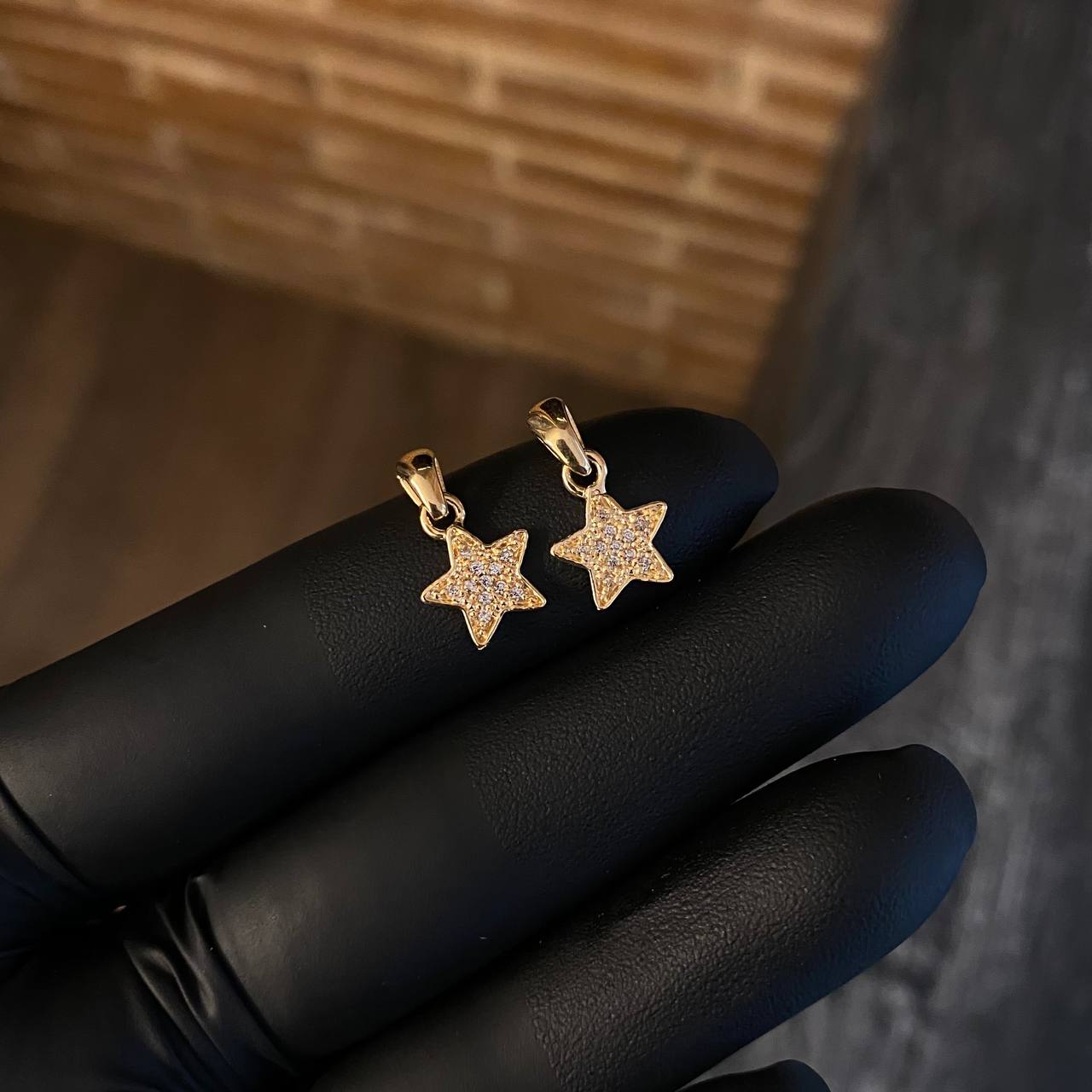 Dije Estrella 1.1gr / 1.7cm Circones Blancos Oro Amarillo*