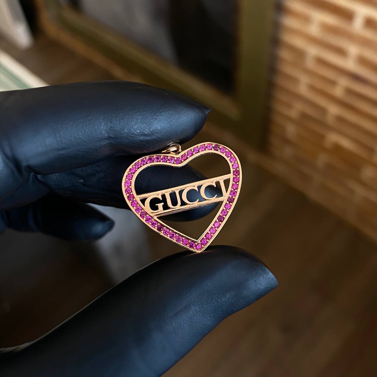 Dije GC 2.25gr/3cm Corazon Circones Fucsia Oro Rosa