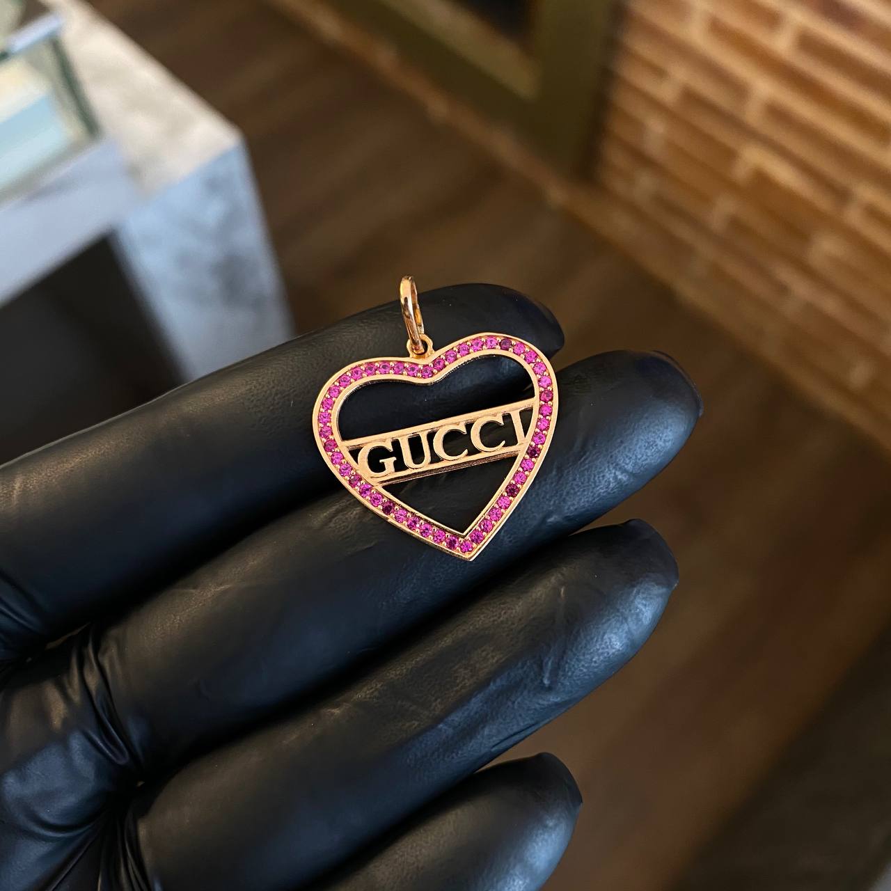 Dije GC 2.25gr/3cm Corazon Circones Fucsia Oro Rosa