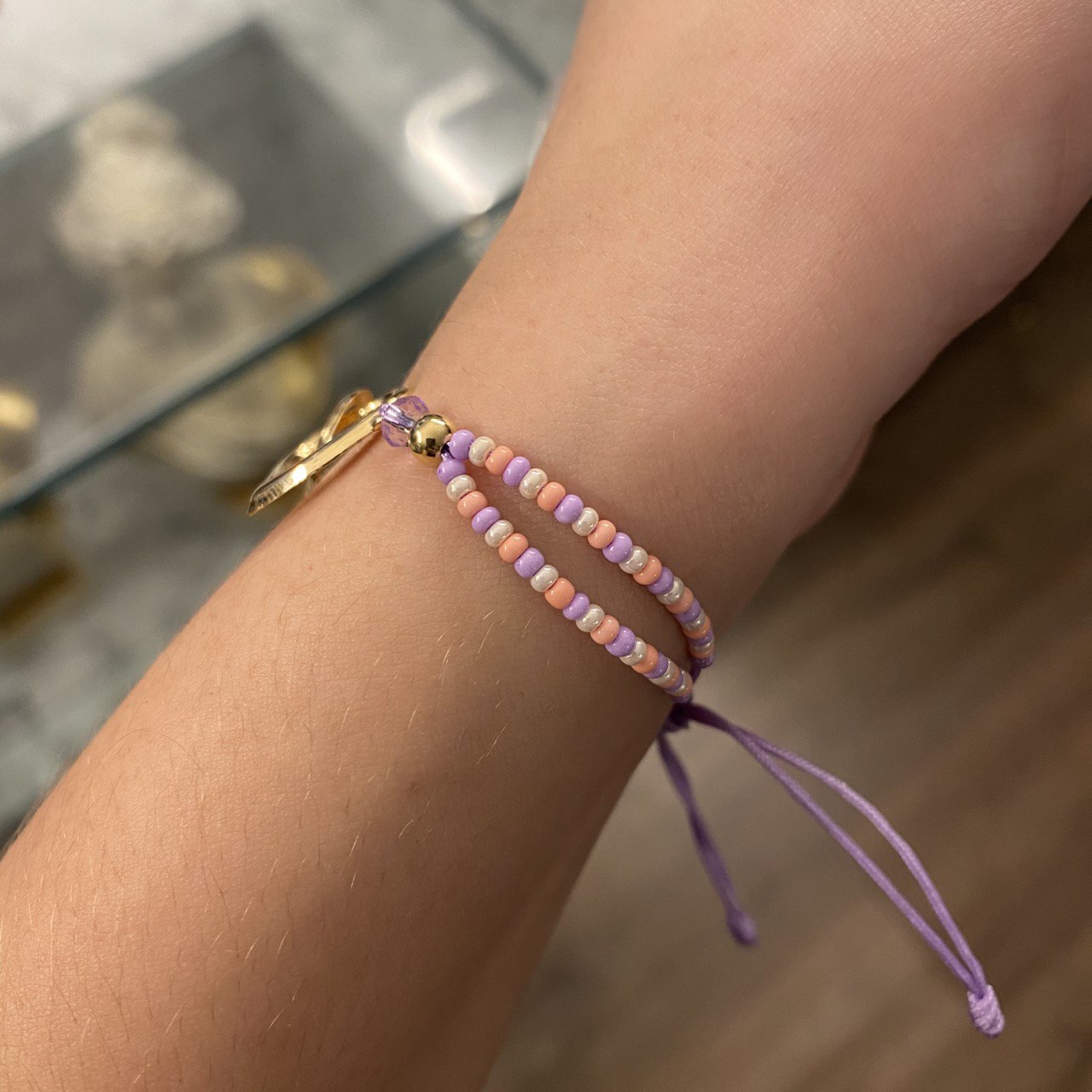 Pulsera Violeta Corazones Enlazados Abrazo Pastel Bolas 4mm Lisas Oro Amarillo*