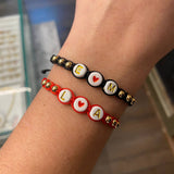 Pulsera Negra Parejas Letras Iniciales E M Bolas 4mm Lisas Oro Amarillo*