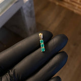 Dije Trio 1.05gr / 1.8cm Esmeraldas 39pts Oro Amarillo (Joya)
