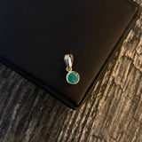 Dije Piedra 1gr / 1.5cm Esmeralda 55pts Borde Liso Oro Amarillo (Joya)