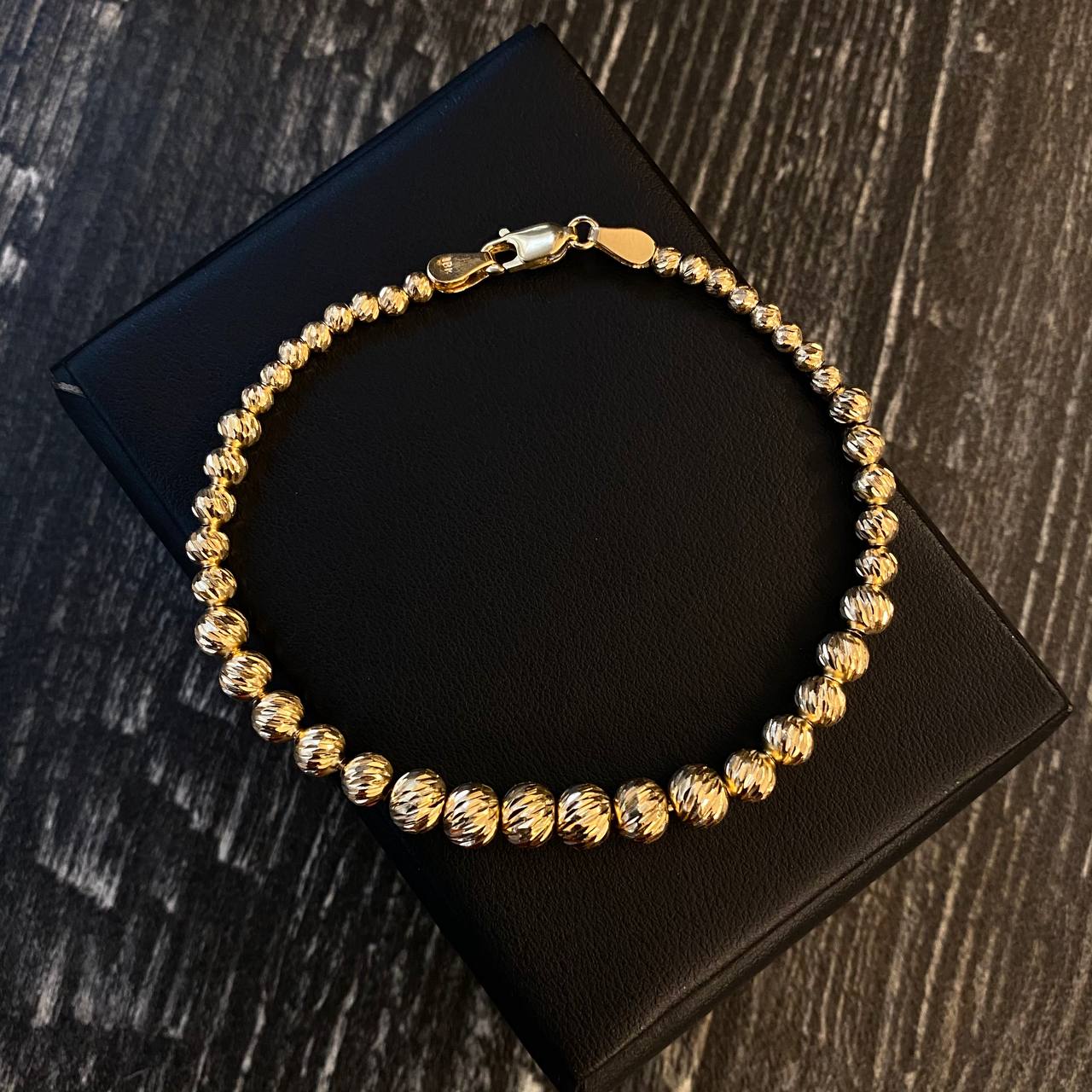 Pulso Bolas 7.55gr / 19.3cm Diamantadas Oro Amarillo