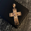 Dije Cruz Sagrado Corazón de Jesus 9.35gr / 5.7cm Circones Blancos Oro Rosa