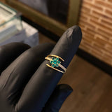 Anillo Flor Atrapada 3.35gr T6 Esmeraldas 30 Diamantes 13pts Oro Amarillo (Joya)*