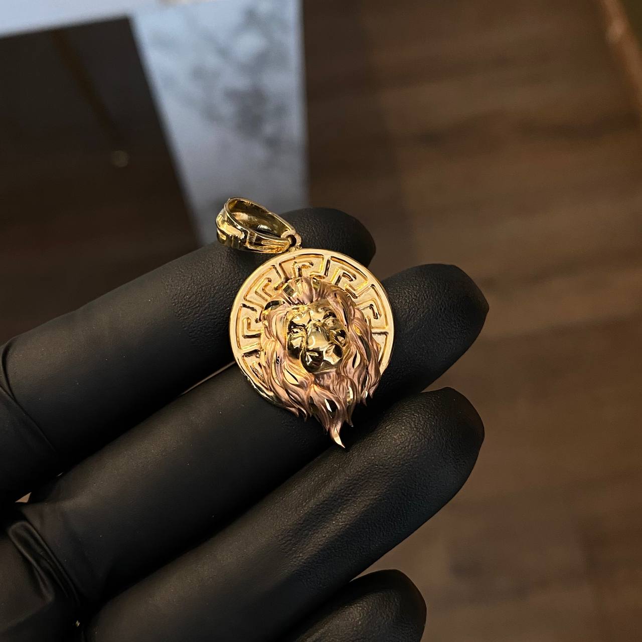 Dije Leon VS 5.35gr / 3.9cm Dos Oros Amarillo Rosa Italy +4