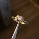 Solitario Petalos 2.45gr / T7 Anillo Circones Blancos Dos Oros Amarillo Blanco