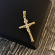 Dije Cristo Cruz 1.2gr / 3.6cm Baston Atornillado Oro Amarillo