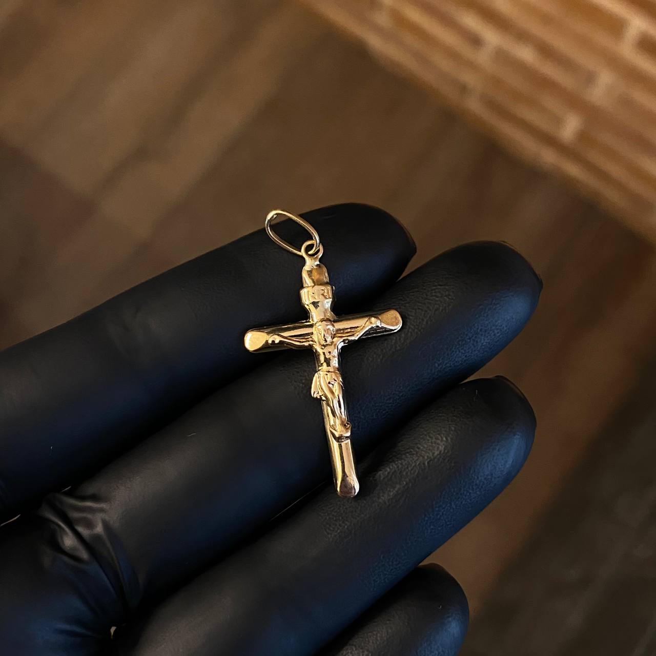 Dije Cristo Cruz 1.29gr / 3.3cm Soplado Oro Amarillo*