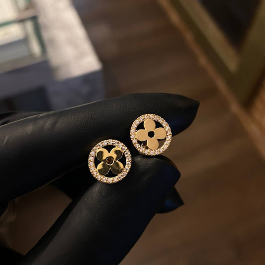 Topos Flor LV 3.1gr Circones Blancos Broche Mariposa Oro Amarillo (Oferta)