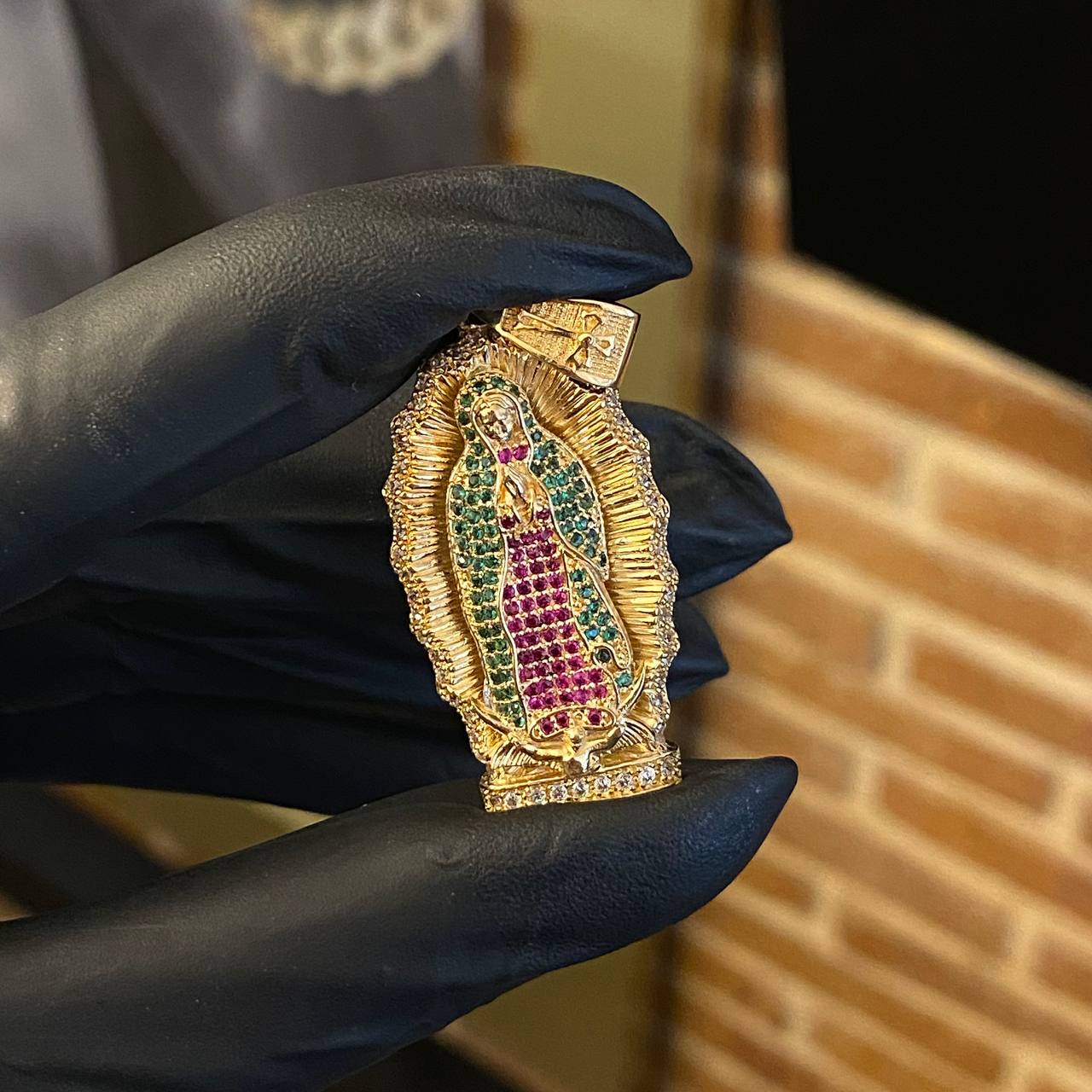 Dije Virgen de Guadalupe 10.45gr / 5cm Circones Verdes Fucsias Blancos Oro Amarillo